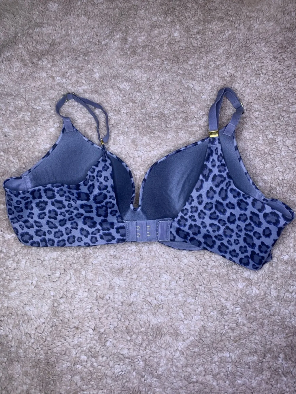 Victoria's Secret Blue Leopard Print Bra - Picture 2 of 3